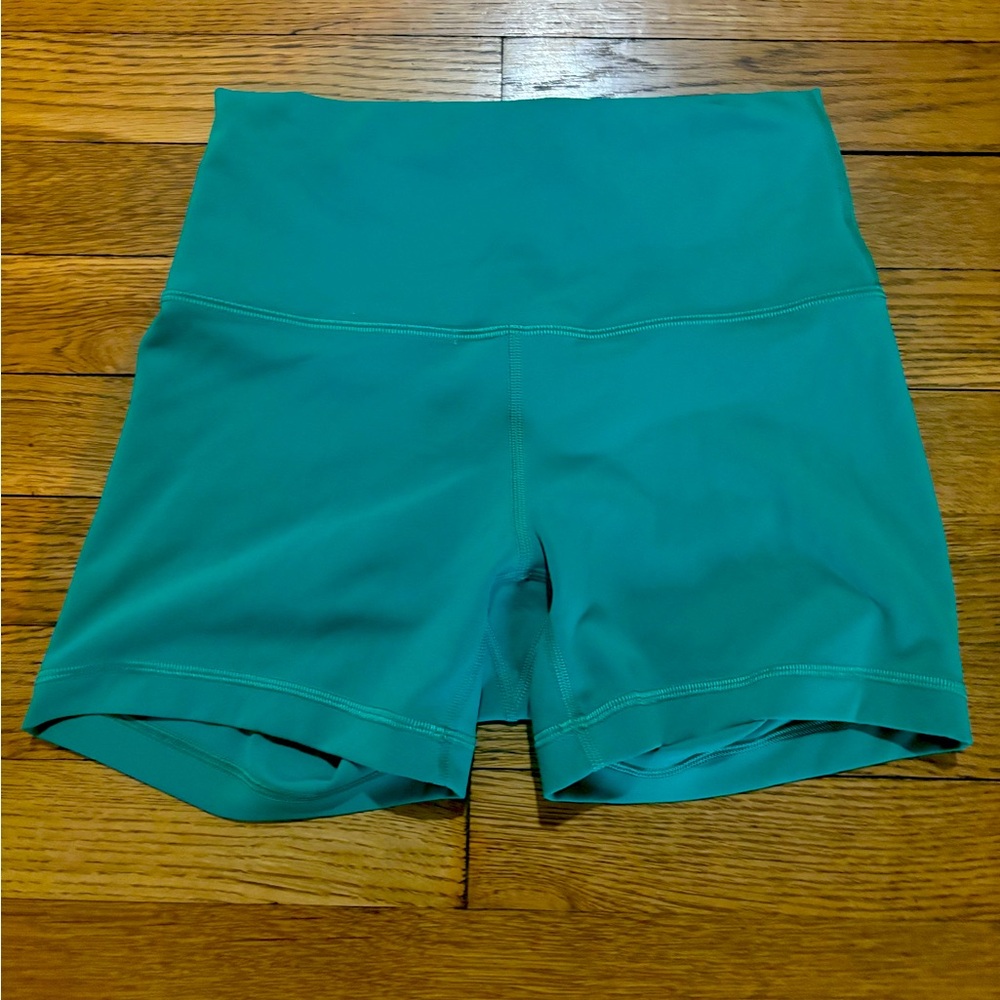 Lululemon bike shorts